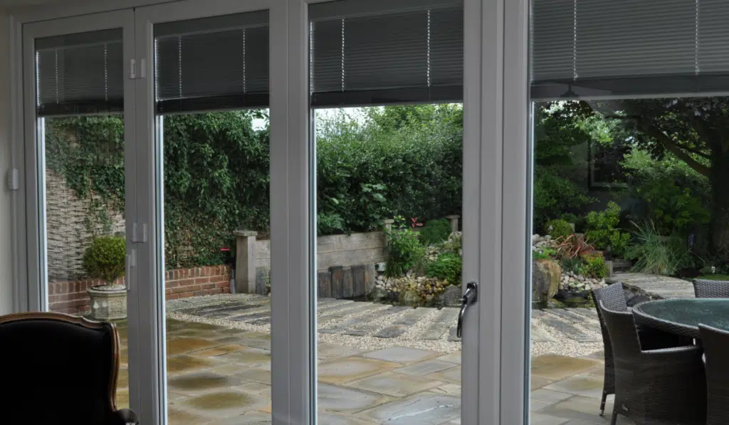 blinds in bifold doors