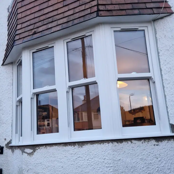 sash bay window